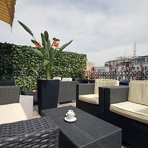  Otel Indipendenza İtalya