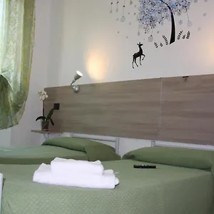 hotel-adelchi.italymilanhotels.net/
