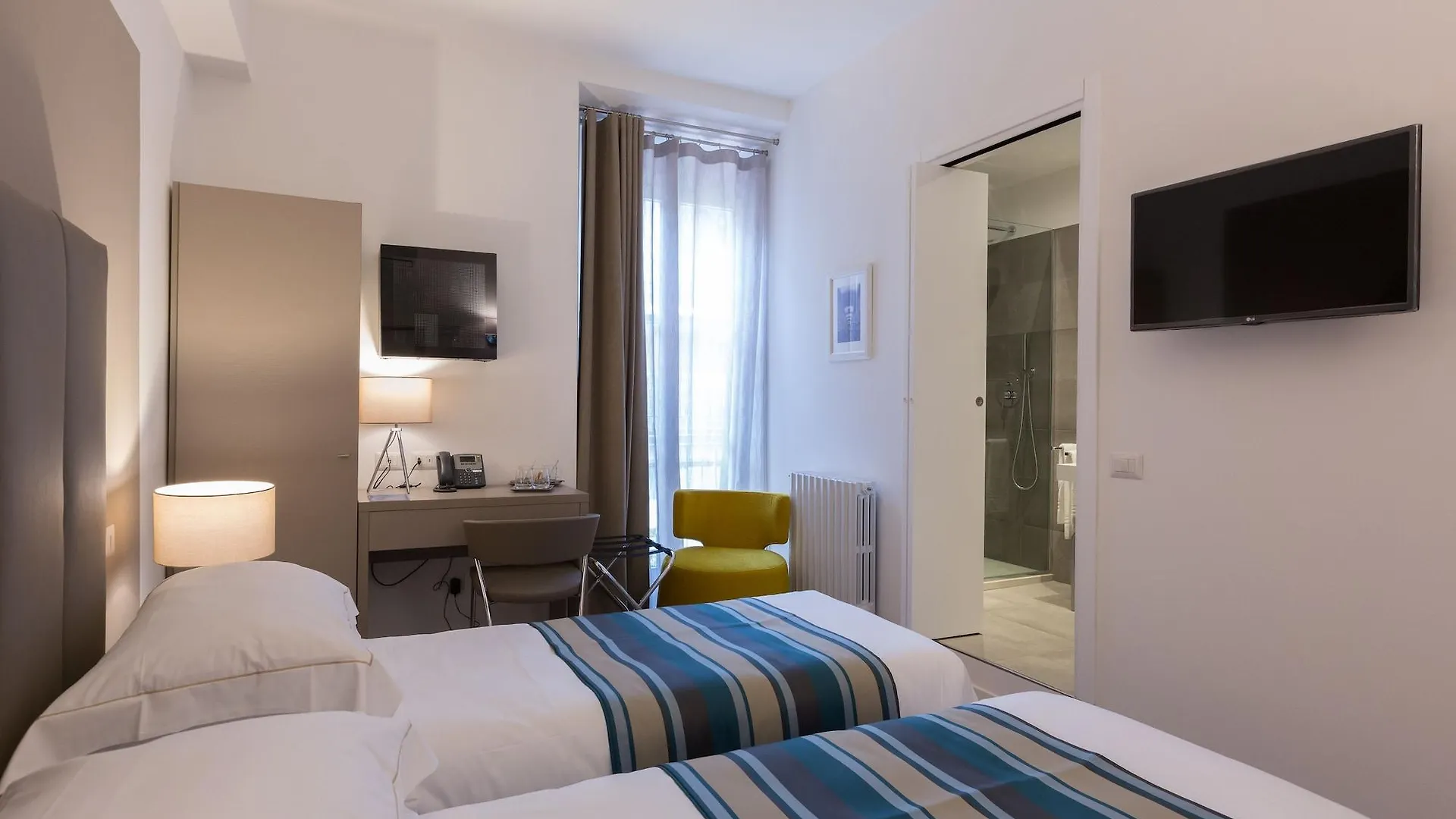 Ai Suma Hotel Milán 3*,