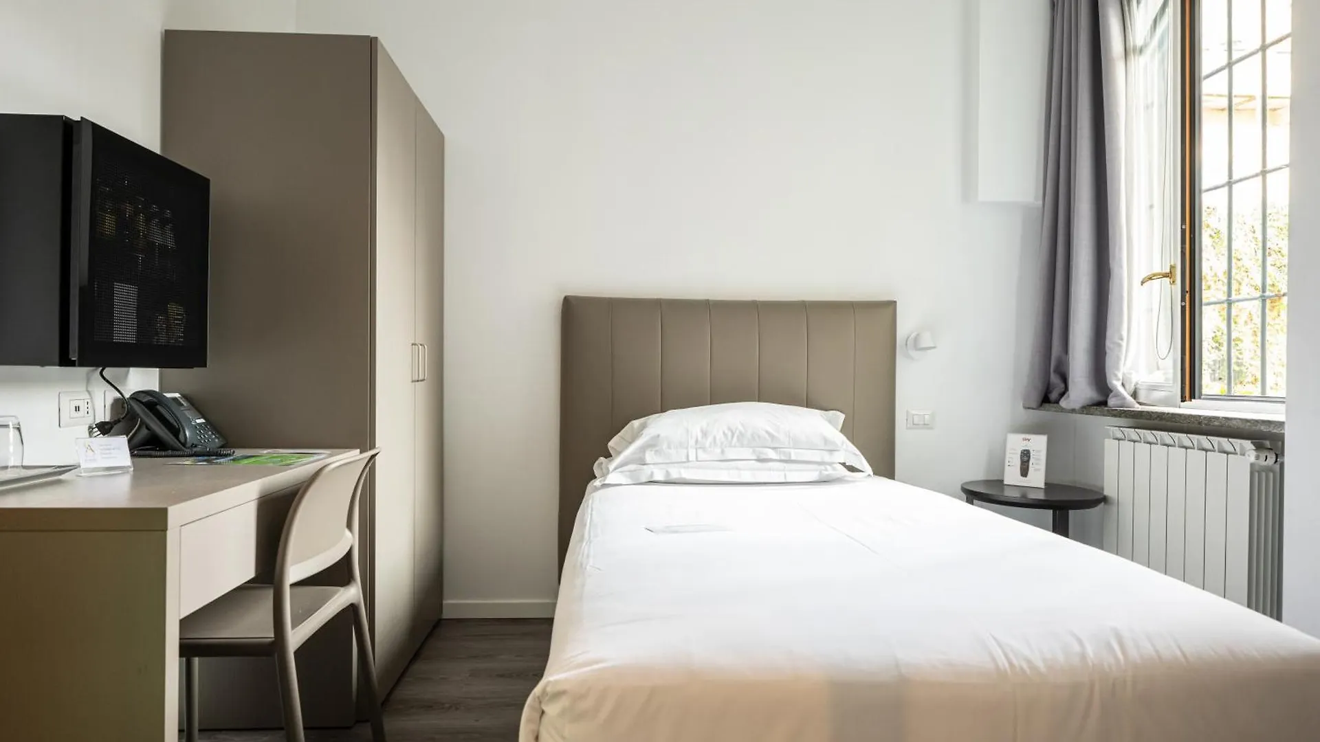 ***  Ai Suma Hotel Milán Itálie
